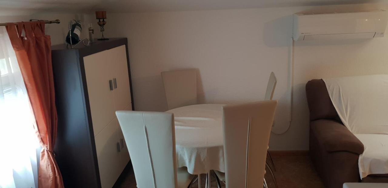 Apartmani Citrus Novigrad Filipac Екстериор снимка